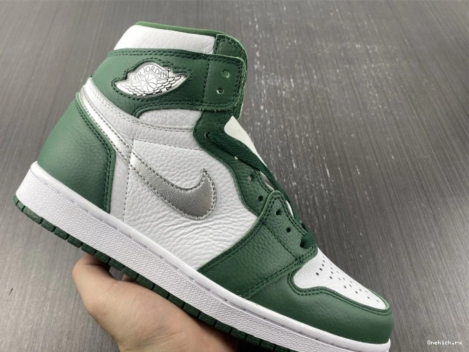 One Kick Air Jordan Green DZ5485-303 Gorge High OG 1 0814